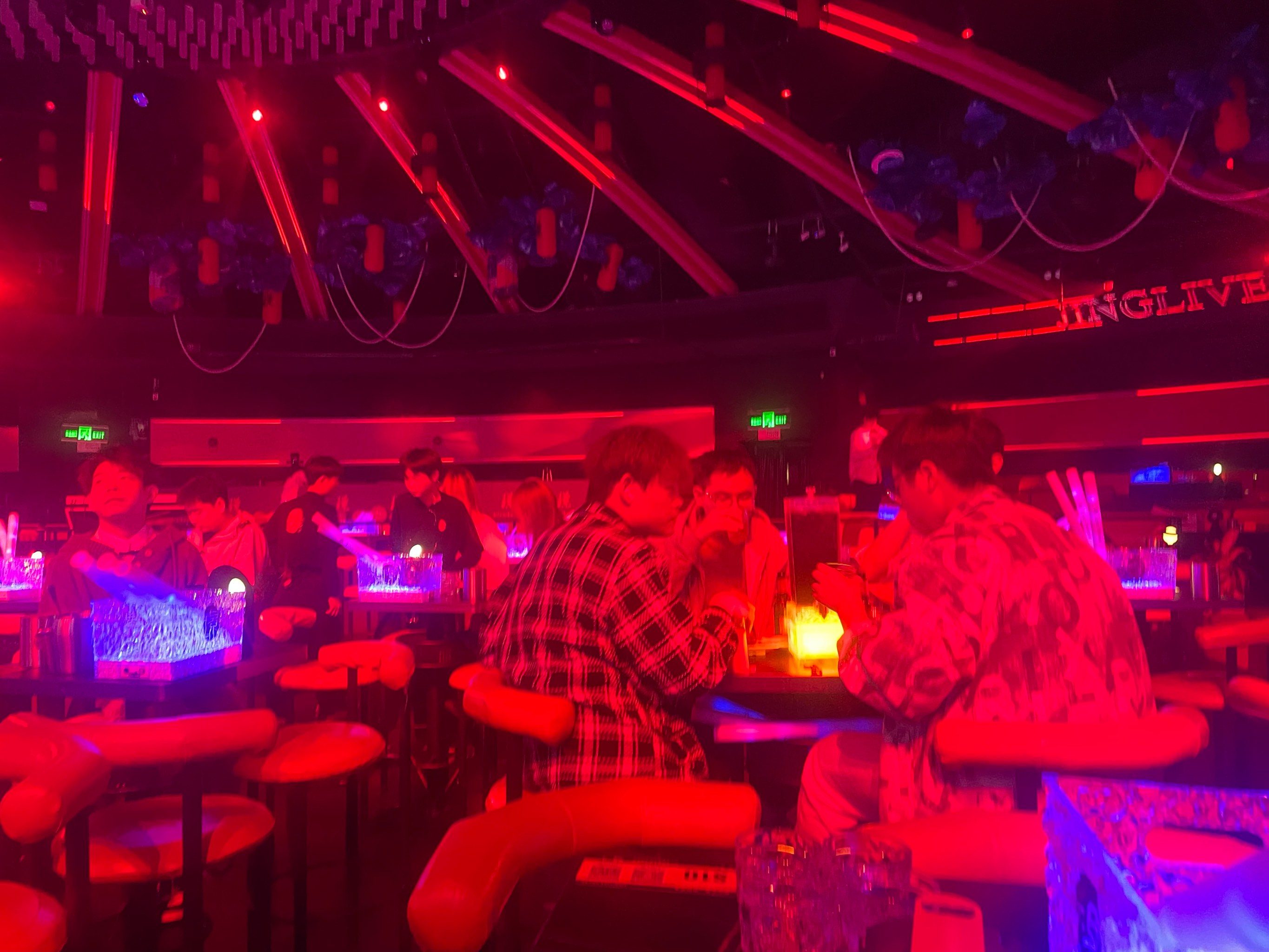 郑州商务ktv全新玩法体验升级-中牟县ktv预定